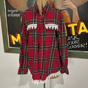 Plaid Flannel Longsleeve Button Shirt with Lace Accents Size Small